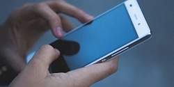 Najlepsze smartfony z wyświetlaczem Amoled Najlepsze smartfony z wyświetlaczem Amoled